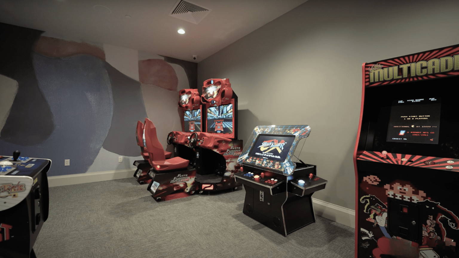 Lorraine Lakes Arcade